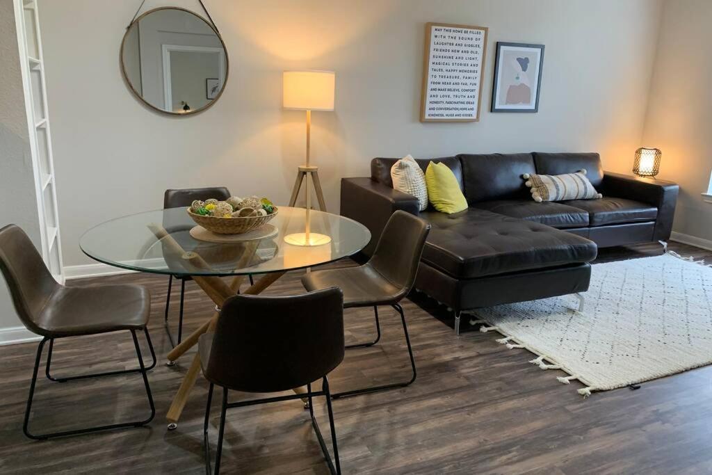 Newly Furnished 1Br Apartment W/ Hermann Park View Хьюстон Экстерьер фото