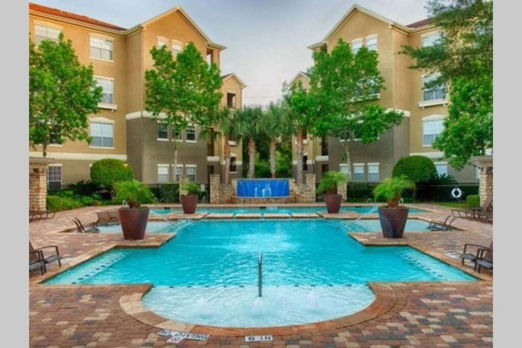 Newly Furnished 1Br Apartment W/ Hermann Park View Хьюстон Экстерьер фото